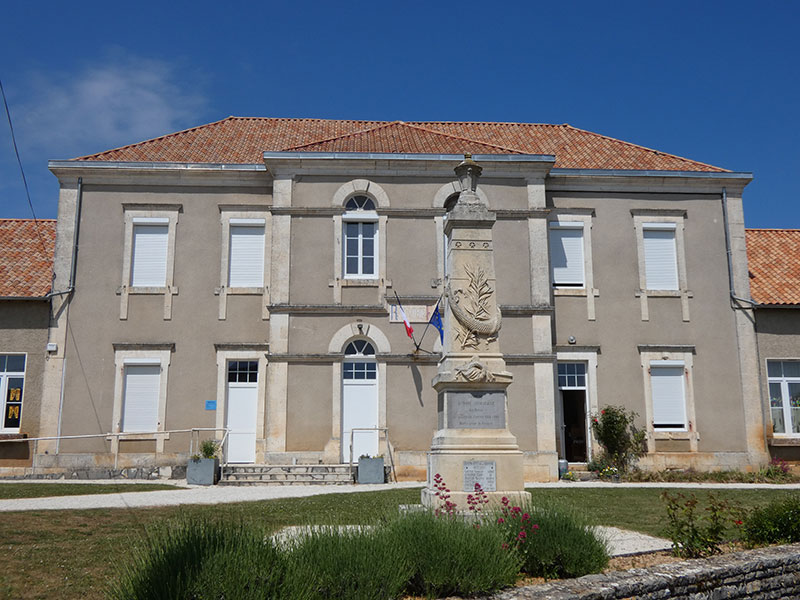 Mairie de Mairé Lévescault 